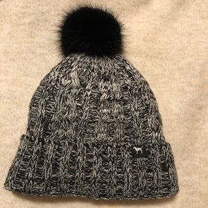 PINK Victoria’s Secret Pom Beanie